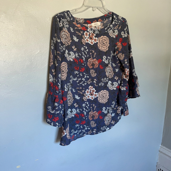 LOFT Dark Navy Floral Lightweight Shirt Blouse Small - Picture 4 of 10